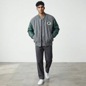 NWOT GREEN BAY PACKERS VINTAGE Green Bomber Jacket with REAL Leather Sleeves​